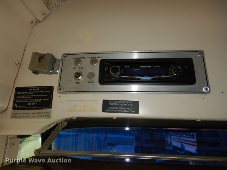 image for item DI2591 1998 Blue Bird TC2000 school bus