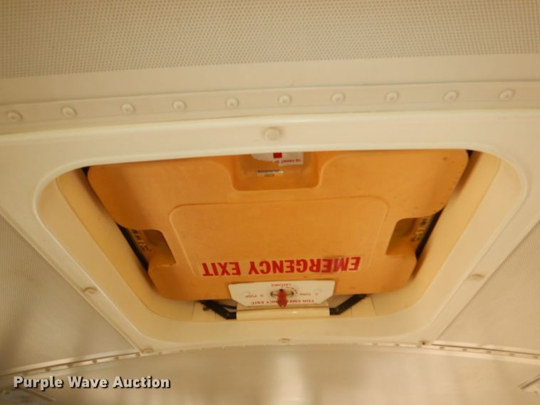 image for item DI2591 1998 Blue Bird TC2000 school bus