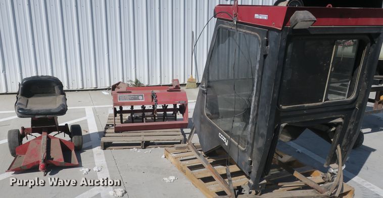 image for item EA9403 Lawn mower attachments