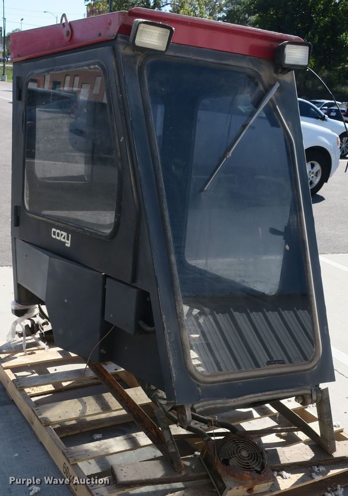 image for item EA9403 Lawn mower attachments