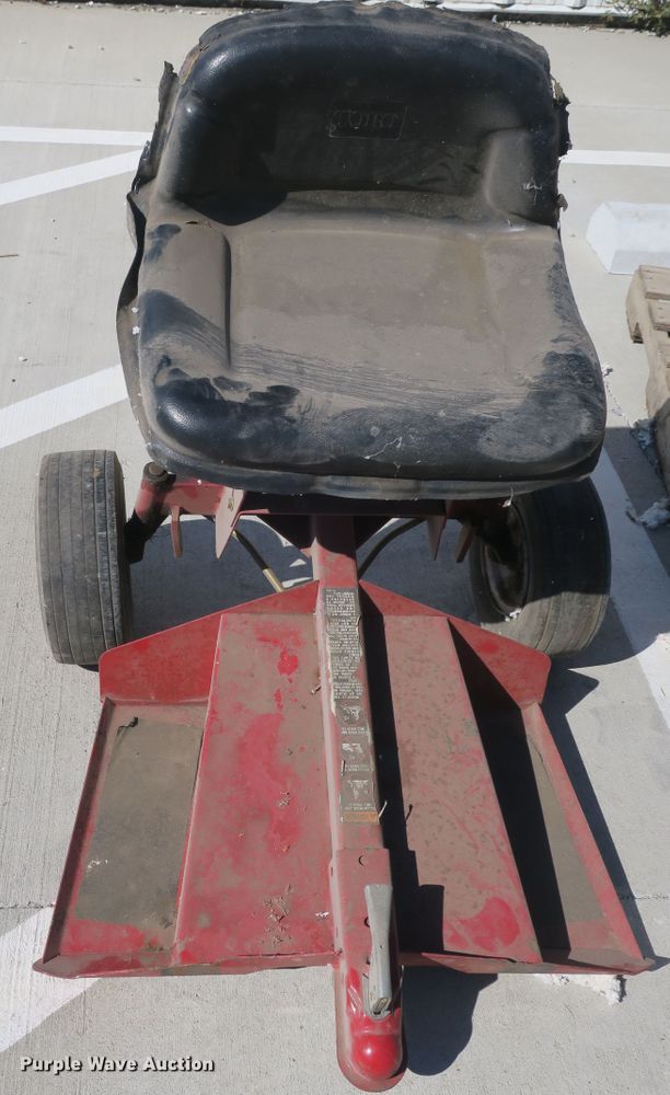 image for item EA9403 Lawn mower attachments