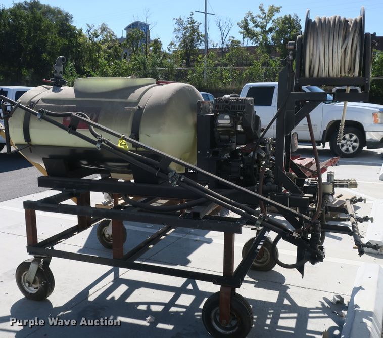 image for item EA9404 Toro sprayer