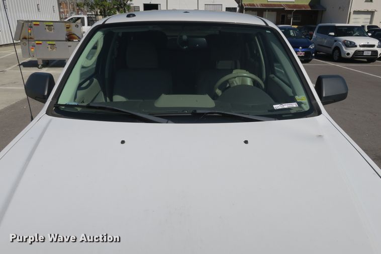 image for item EA9406 2011 Ford Escape XLT SUV