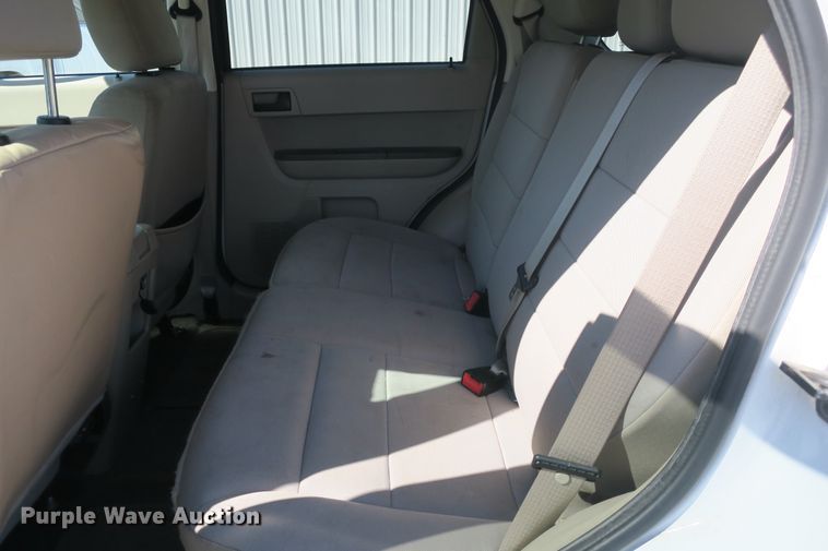 image for item EA9406 2011 Ford Escape XLT SUV