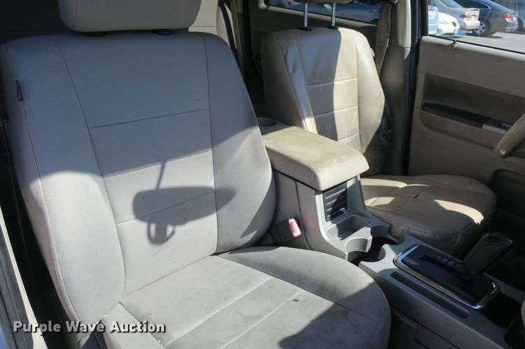 image for item EA9406 2011 Ford Escape XLT SUV