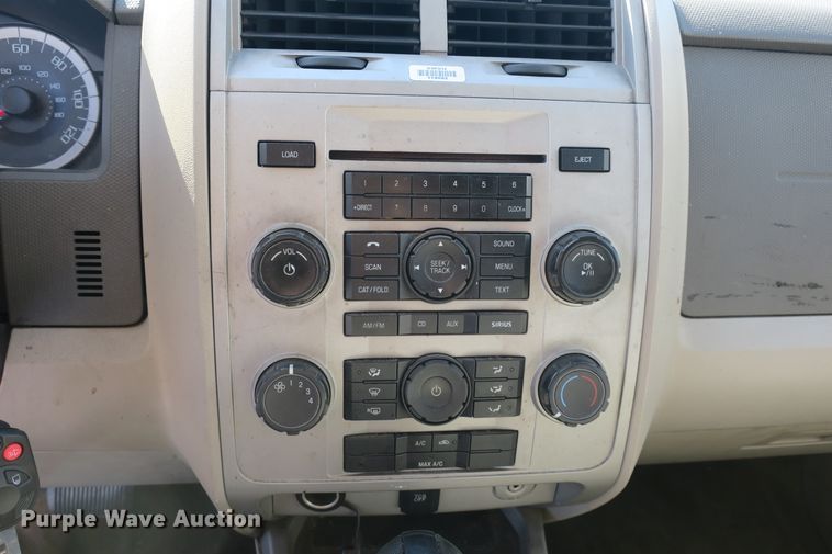 image for item EA9406 2011 Ford Escape XLT SUV