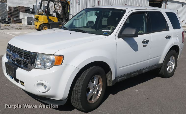 image for item EA9407 2011 Ford Escape XLT SUV
