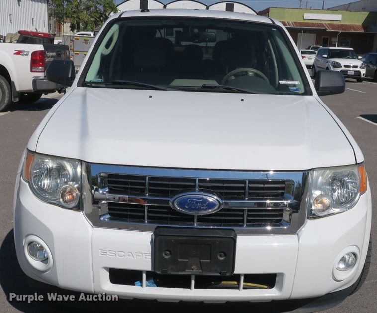 image for item EA9407 2011 Ford Escape XLT SUV