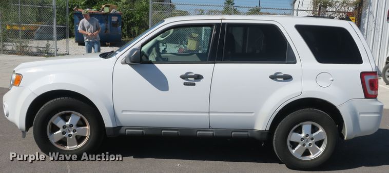 image for item EA9407 2011 Ford Escape XLT SUV