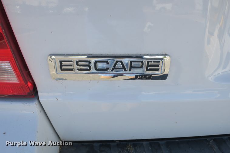 image for item EA9407 2011 Ford Escape XLT SUV