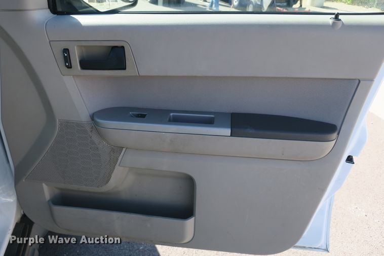 image for item EA9407 2011 Ford Escape XLT SUV