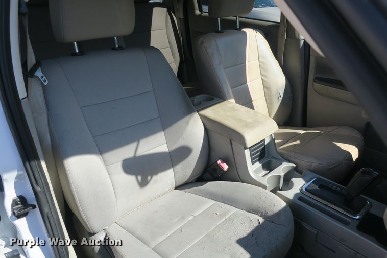 image for item EA9407 2011 Ford Escape XLT SUV