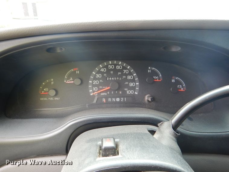 image for item EK9086 2002 Ford Econoline E450 ambulance