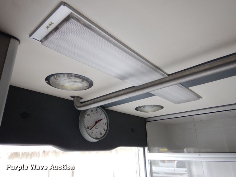 image for item EK9086 2002 Ford Econoline E450 ambulance