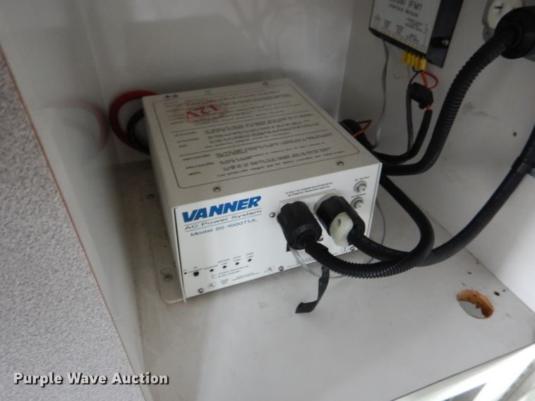 image for item EK9086 2002 Ford Econoline E450 ambulance