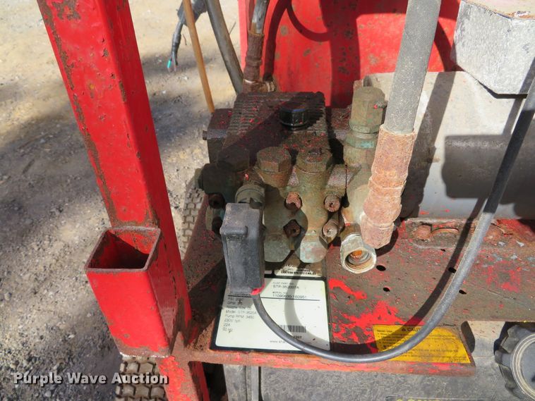 image for item EV9743 Shark STP-3520A pressure washer