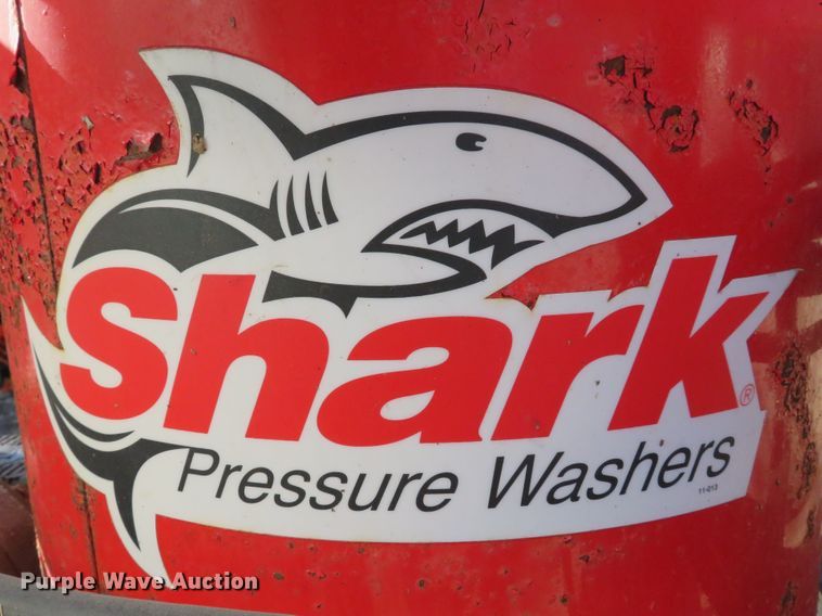 image for item EV9743 Shark STP-3520A pressure washer
