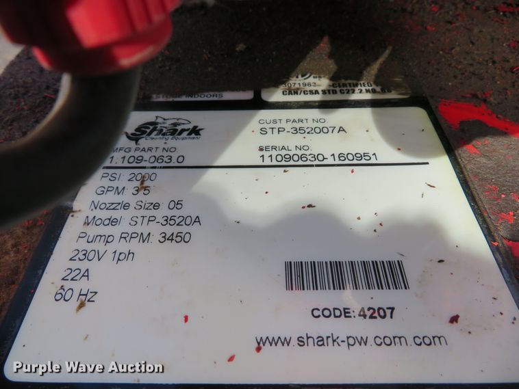 image for item EV9743 Shark STP-3520A pressure washer
