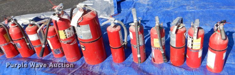image for item FF9708 (13) fire extinguishers
