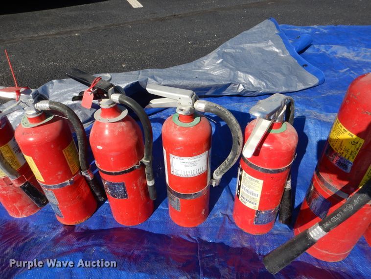 image for item FF9708 (13) fire extinguishers