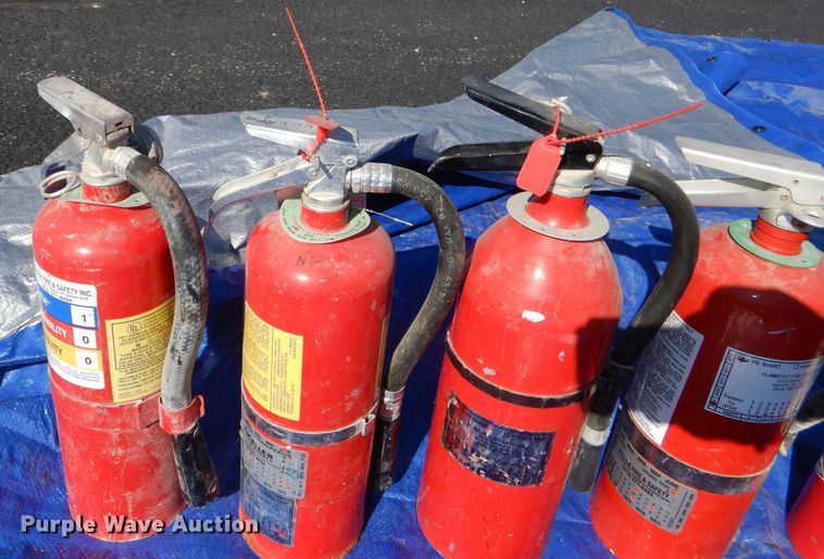 image for item FF9708 (13) fire extinguishers