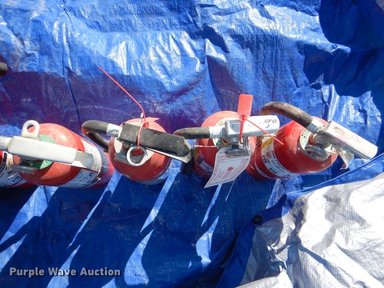 image for item FF9708 (13) fire extinguishers
