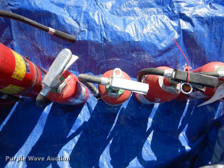 image for item FF9708 (13) fire extinguishers