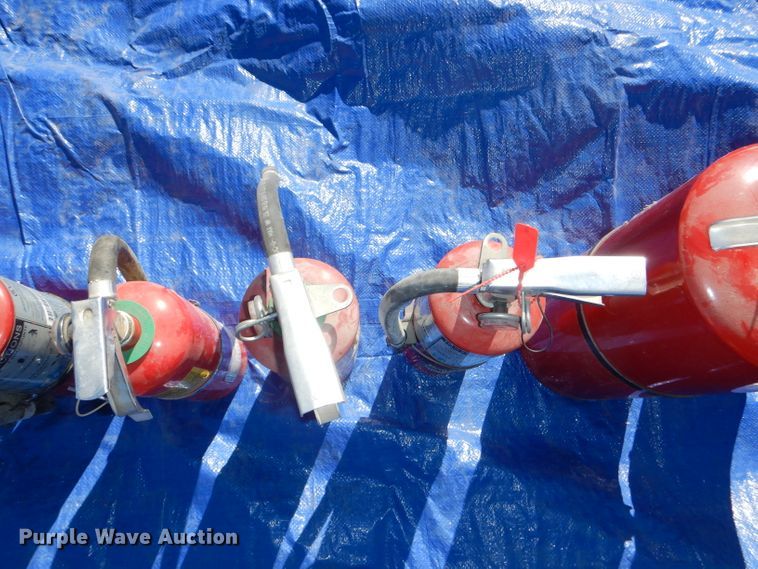 image for item FF9708 (13) fire extinguishers