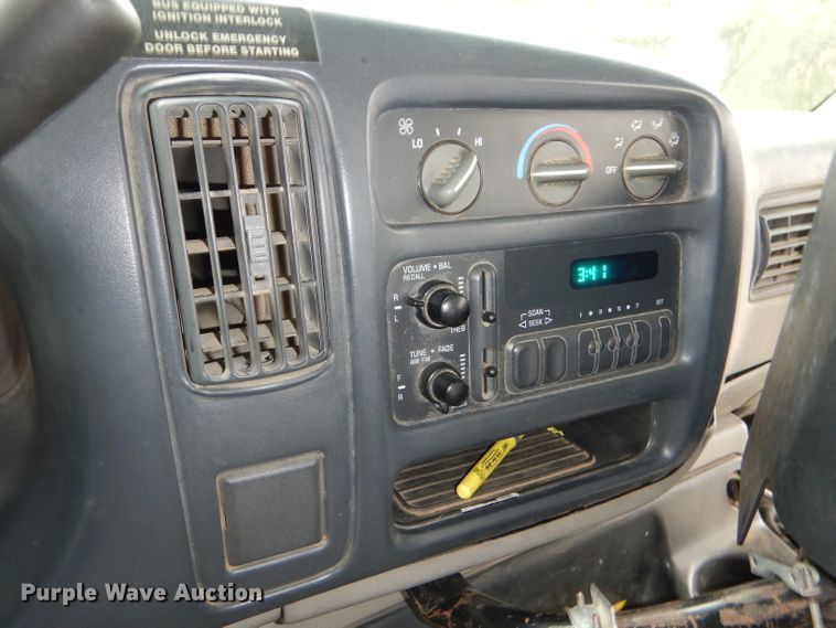 image for item FJ9793 1999 Chevrolet Express 3500 Blue Bird school bus