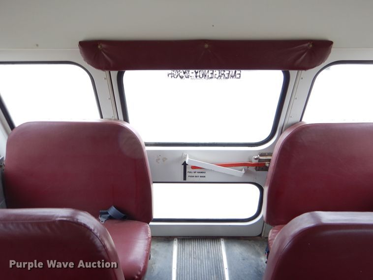 image for item FJ9793 1999 Chevrolet Express 3500 Blue Bird school bus