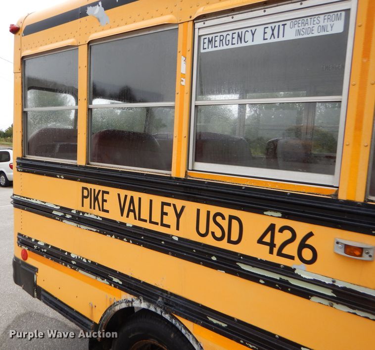 image for item FJ9793 1999 Chevrolet Express 3500 Blue Bird school bus