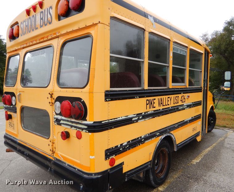 image for item FJ9793 1999 Chevrolet Express 3500 Blue Bird school bus