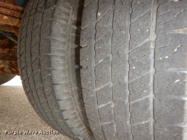 image for item FJ9793 1999 Chevrolet Express 3500 Blue Bird school bus