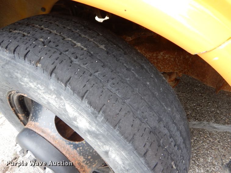 image for item FJ9793 1999 Chevrolet Express 3500 Blue Bird school bus