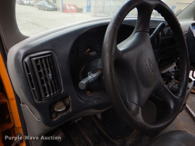 image for item FJ9794 2000 Chevrolet Express 3500 Blue Bird school bus