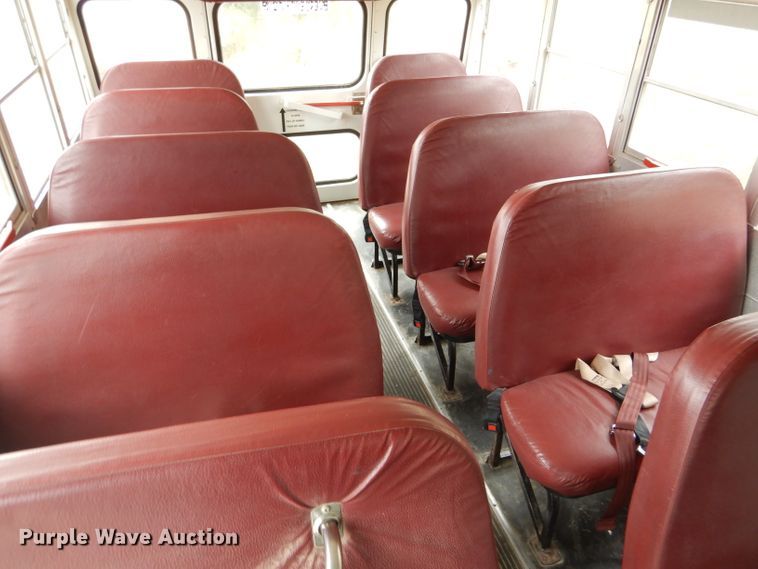 image for item FJ9794 2000 Chevrolet Express 3500 Blue Bird school bus