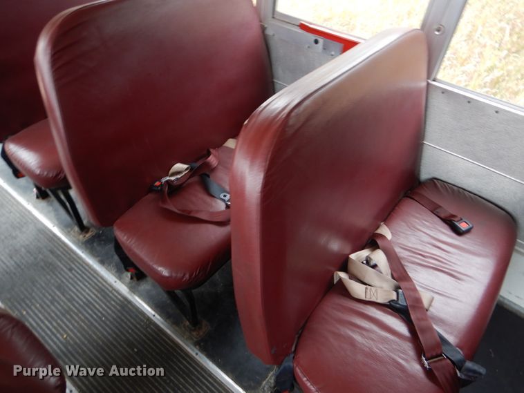 image for item FJ9794 2000 Chevrolet Express 3500 Blue Bird school bus