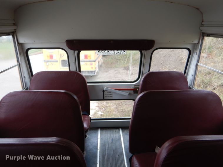 image for item FJ9794 2000 Chevrolet Express 3500 Blue Bird school bus