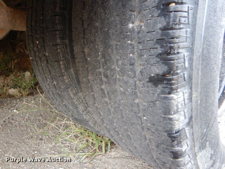 image for item FJ9794 2000 Chevrolet Express 3500 Blue Bird school bus