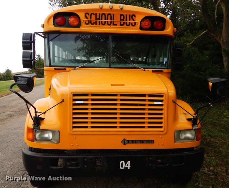 image for item FJ9795 2003 International 3800 school bus