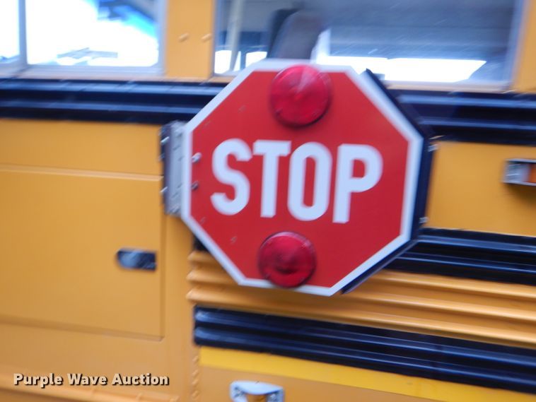 image for item FJ9795 2003 International 3800 school bus