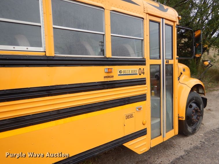 image for item FJ9795 2003 International 3800 school bus