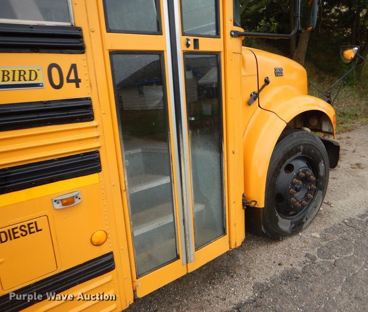 image for item FJ9795 2003 International 3800 school bus