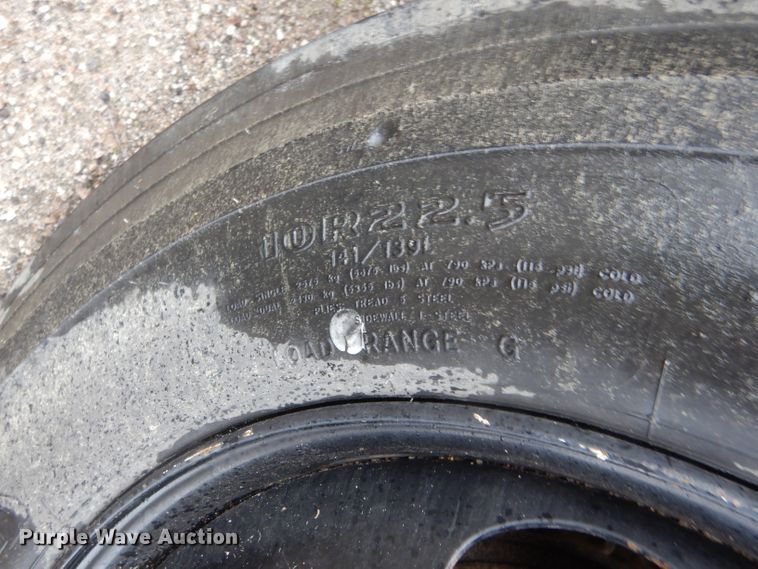 image for item FJ9795 2003 International 3800 school bus