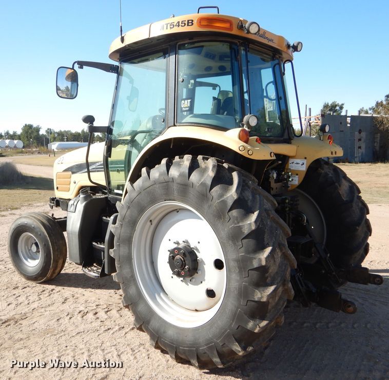 image for item FJ9806 2006 Challenger MT545B tractor