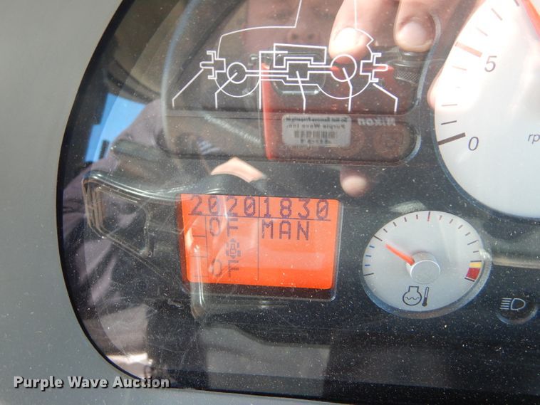 image for item FJ9806 2006 Challenger MT545B tractor