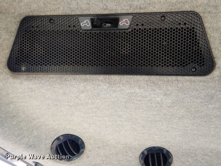 image for item FJ9806 2006 Challenger MT545B tractor