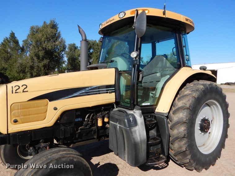 image for item FJ9806 2006 Challenger MT545B tractor
