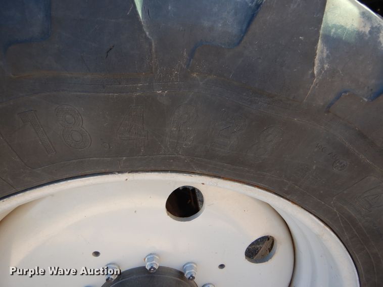 image for item FJ9806 2006 Challenger MT545B tractor