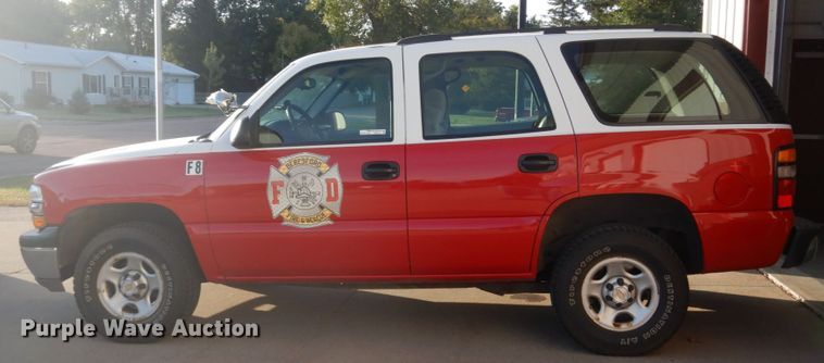 image for item FM9748 2004 Chevrolet Tahoe SUV